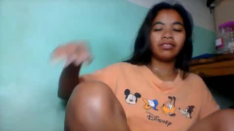 rinah856024 online show from June 11, 4:31 am