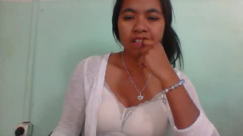 Snapshot of rinah856024 chatting on September 25, 10:03 am rinah856024 online show from September 25, 10:03 am