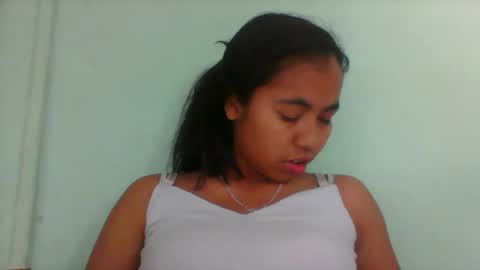Snapshot of rinah856024 chatting on September 30, 12:44 pm rinah856024 online show from September 30, 12:44 pm