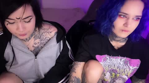   DianaBrite            fansl y online show from January 25, 5:48 pm