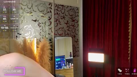 Alice online show from September 30, 2:44 pm