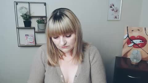 Snapshot of rita_sunshine chatting on September 26, 10:13 am rita_sunshine online show from September 26, 10:13 am