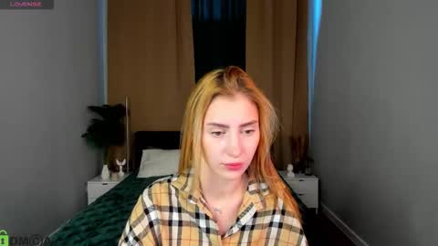 RitaFlux online show from February 16, 2:11 am