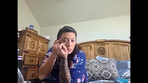 rnrbeauty99 online show from October 1, 5:40 pm