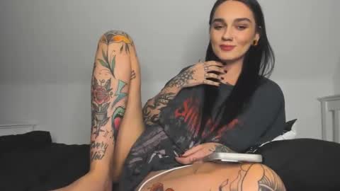 Snapshot of rokiinbaby chatting on February 19, 9:36 pm rokiinbaby online show from February 19, 9:36 pm