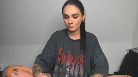 Snapshot of rokiinbaby chatting on February 18, 9:09 pm rokiinbaby online show from February 18, 9:09 pm