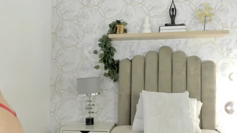   online show from January 29, 12:13 pm