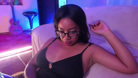 Is A Belle online show from February 9, 12:51 am