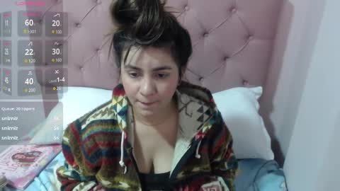 roousee_f_w online show from January 28, 2:42 pm