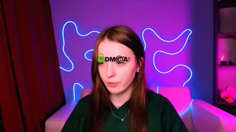 rosalie_liu online show from December 1, 1:58 pm