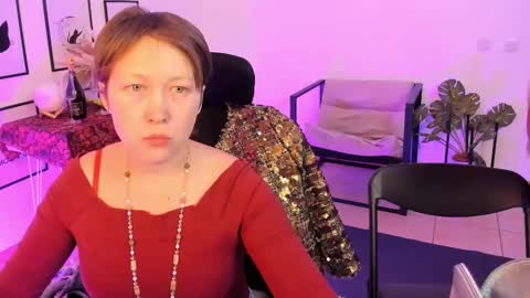 QUEEN online show from February 28, 10:30 am