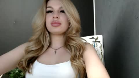Rosalina online show from June 18, 12:43 pm