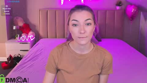 Kimberlly online show from February 23, 12:11 am