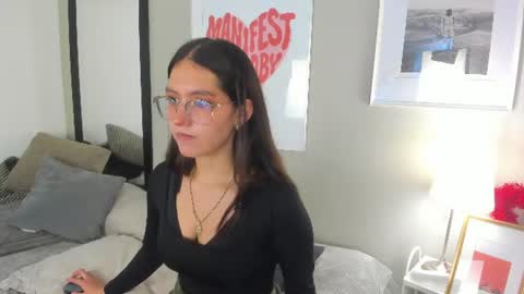 rose online show from July 10, 8:42 pm