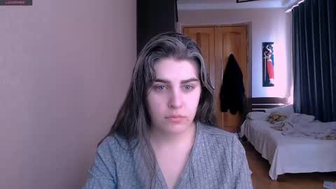 Rose online show from March 4, 7:19 am