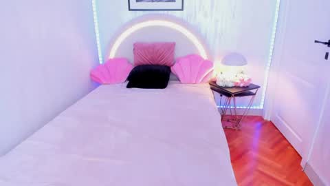 Nataly online show from April 19, 5:51 am