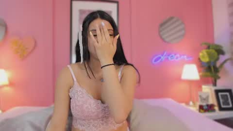 rosevelvet_dh online show from July 17, 11:47 am