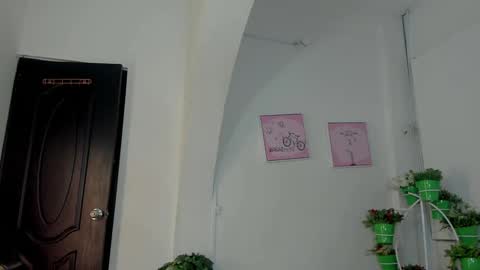 Snapshot of rosi_cooper chatting on October 7, 12:53 pm rosi_cooper online show from October 7, 12:53 pm