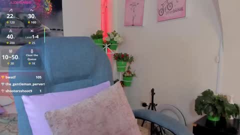 Snapshot of rosi_cooper chatting on September 10, 1:44 pm rosi_cooper online show from September 10, 1:44 pm