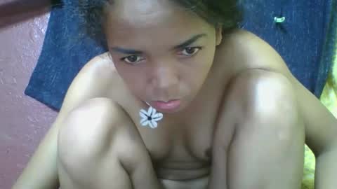 Snapshot of rosia685234 chatting on March 6, 2:29 pm rosia685234 online show from March 6, 2:29 pm