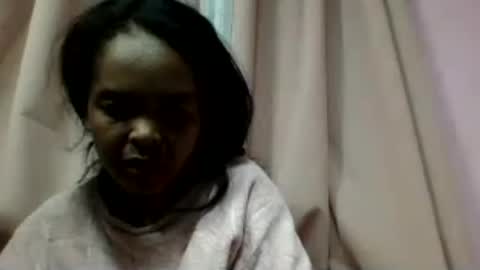 rosia685234 online show from July 18, 3:14 pm