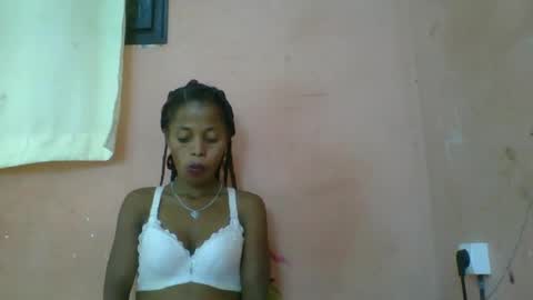 Snapshot of rosiahot1 chatting on March 12, 6:11 pm rosia online show from March 12, 6:11 pm