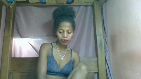 Snapshot of rosiahot1 chatting on March 3, 5:04 pm rosia online show from March 3, 5:04 pm