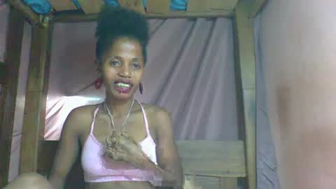 Snapshot of rosiahot1 chatting on March 5, 6:54 am rosia online show from March 5, 6:54 am