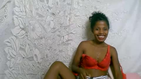 Snapshot of rosiahot1 chatting on September 22, 2:43 am rosia online show from September 22, 2:43 am