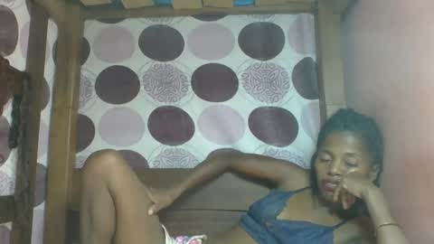 Snapshot of rosiahot1 chatting on February 15, 12:01 pm rosia online show from February 15, 12:01 pm