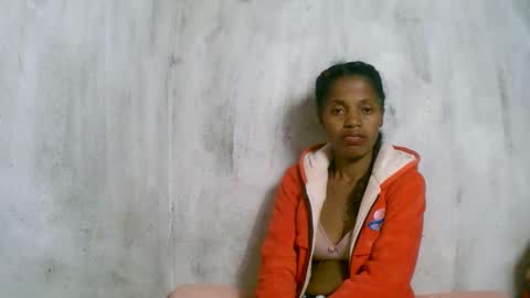 Snapshot of rosiahot1 chatting on September 12, 1:50 am rosia online show from September 12, 1:50 am
