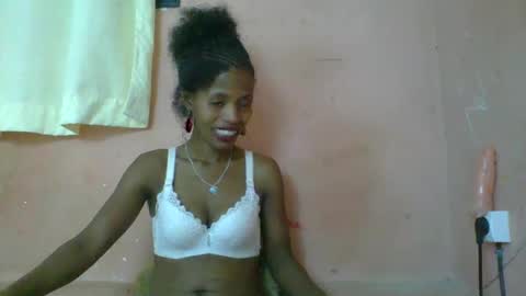 Snapshot of rosiahot1 chatting on March 8, 4:37 pm rosia online show from March 8, 4:37 pm