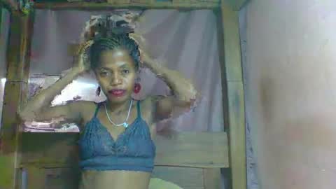 Snapshot of rosiahot1 chatting on March 7, 6:02 am rosia online show from March 7, 6:02 am