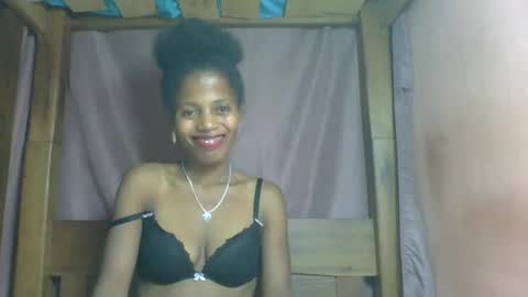 Snapshot of rosiahot1 chatting on February 26, 2:05 pm rosia online show from February 26, 2:05 pm