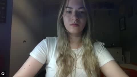 Rosie online show from November 19, 8:14 am