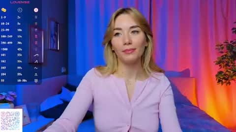 Rosie online show from June 22, 1:32 am