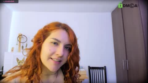 Snapshot of rosiexxx24 chatting on October 10, 4:23 pm Rosie online show from October 10, 4:23 pm