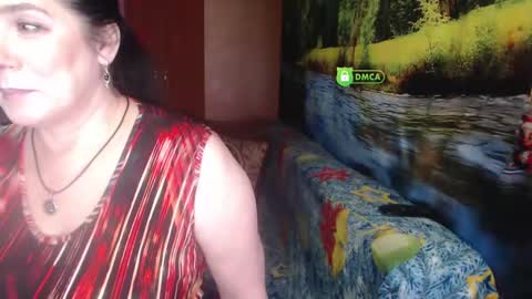 Snapshot of rositasky chatting on December 9, 1:18 am RositaSky online show from December 9, 1:18 am