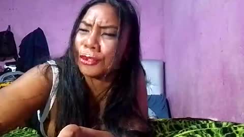 Snapshot of rosmerynava chatting on December 22, 3:22 am rosmerynavarro online show from December 22, 3:22 am