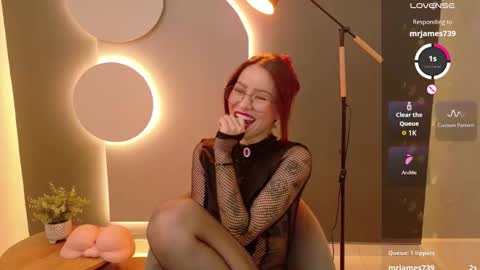 Snapshot of rosse_98_ chatting on October 17, 2:42 pm Miss Rosse online show from October 17, 2:42 pm