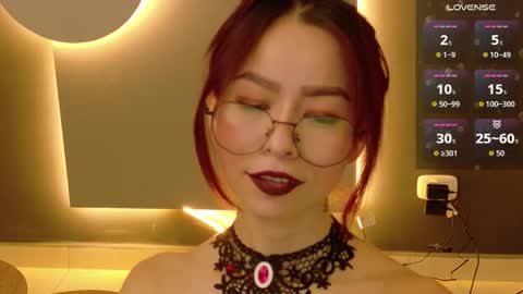 Snapshot of rosse_98_ chatting on October 11, 2:42 pm Miss Rosse online show from October 11, 2:42 pm
