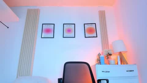 rossy_x online show from February 11, 8:43 pm