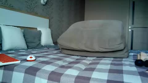Rosy Caren online show from June 11, 2:53 am