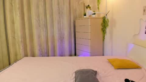 Im Luna online show from May 29, 2:09 am
