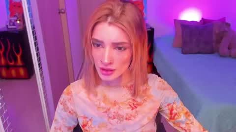 rot_wallace online show from June 11, 10:39 pm