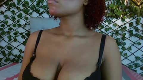 Snapshot of rous_55 chatting on December 21, 3:25 am Rous online show from December 21, 3:25 am