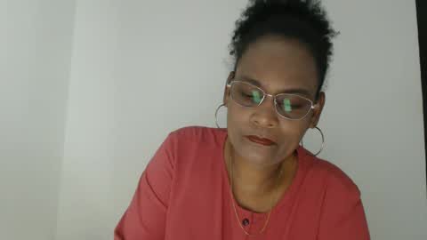 Snapshot of roushlove chatting on September 8, 7:24 pm luxa online show from September 8, 7:24 pm