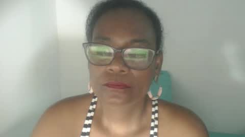 luxa online show from March 25, 11:29 pm