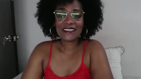 Snapshot of roushlove chatting on March 8, 12:39 pm luxa online show from March 8, 12:39 pm