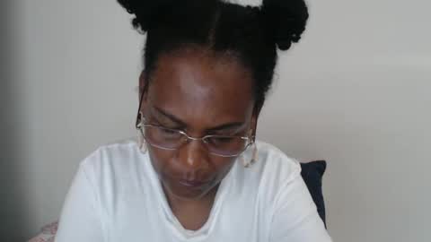 Snapshot of roushlove chatting on January 27, 12:48 pm luxa online show from January 27, 12:48 pm